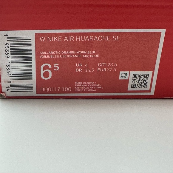 Women’s Nike Air Huarache SE Orange Blue Green Sneakers Retro DQ0117-100 Sz 6.5 - Picture 9 of 10